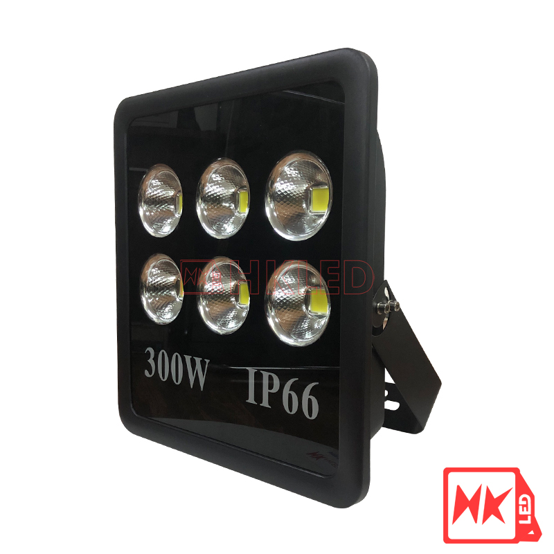 Đèn LED Chiếu Cho Sân Tennis