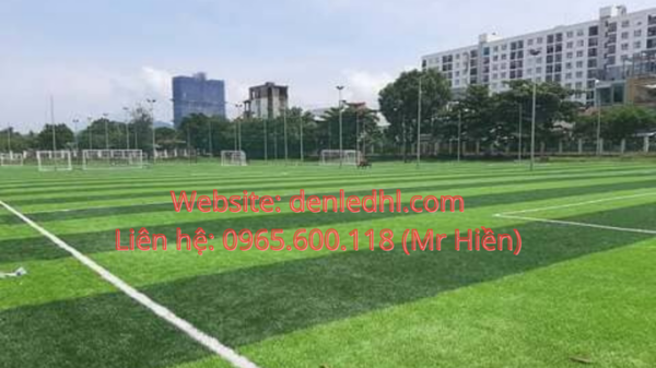 Hệ thống đèn sân bóng 150w