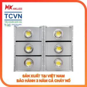 Đèn LED chiếu sáng sân bóng 600w denledhl liên hệ 0965600118