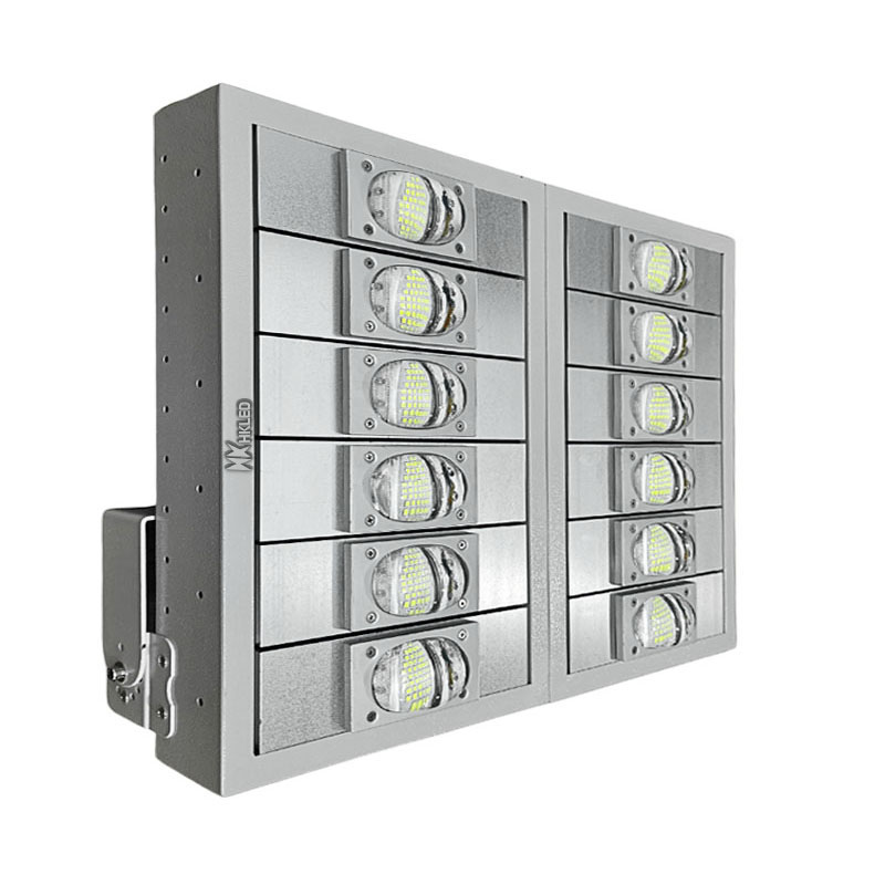 Đèn LED sân tennis 600w chống chói denledhl liên hệ 0965600118